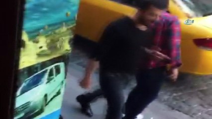 Nişantaşı’nda taksici ile turist arasında gerginlik kamerada