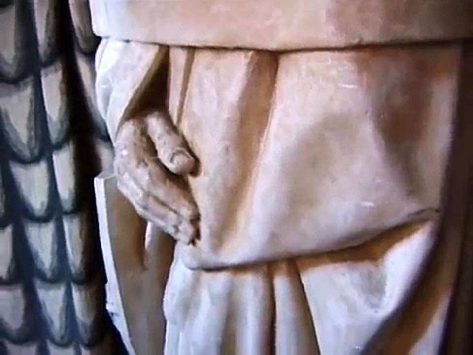 D'ANNUNZIO'S CAVE
