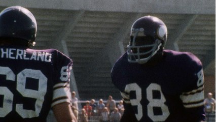 'A Football Life': Alan Page's skills as a 'Purple People Eater'