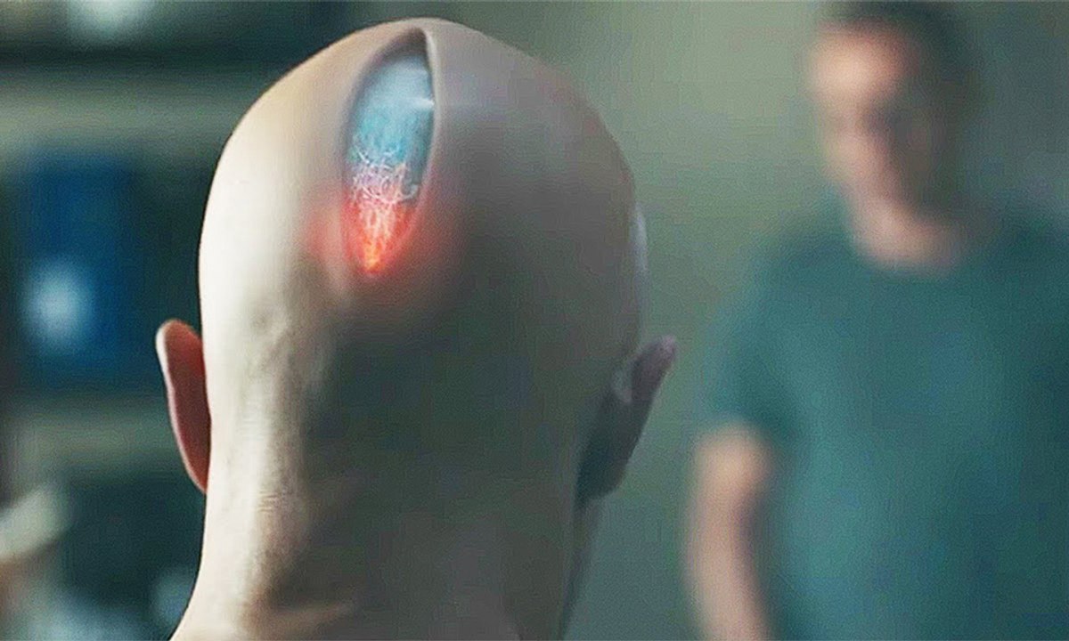 'Zoe' Trailer - Starring Léa Seydoux, Ewan McGregor, Christina Aguilera,  Rashida Jones, Theo James