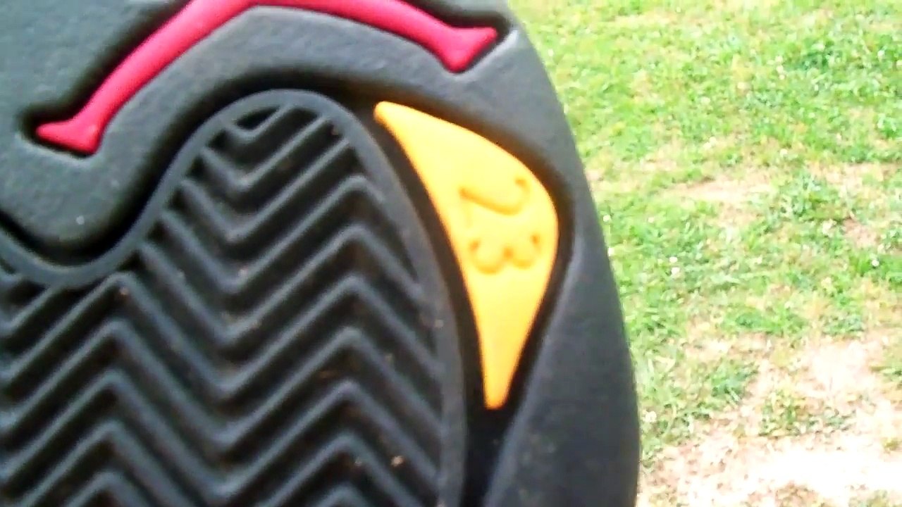 The Nike Air Jordan 12 Taxi Low Reviews on www.jordan12low.com _clip