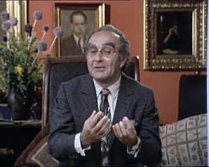 The ascent of man. Episode 10. World within World