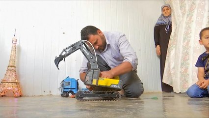 هذا الصباح-لاجئ سوري يصمم نماذج مصغرة لآليات ضخمة