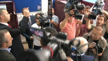 Kılıçdaroğlu, 'Bütün kamu görevlilerine açık net çağrıda bulunuyorum. Lütfen devlet memuru olduğunuzu unutmayınız.'