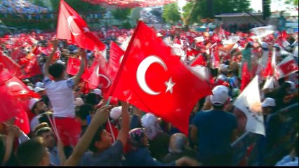 Turkish candidates brace for surprises ahead of Sunday vote