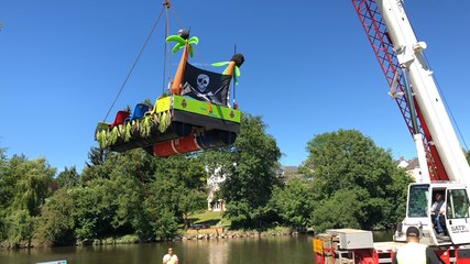 Download Video: Les Ofnijec paradent à Laval avant de rejoindre Saint-Jean-sur-Mayenne