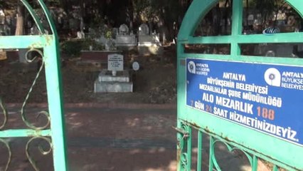 Mezar Taşını Söküp Yanına "Bu İş Bitmedi" Yazılı Tabela Diktiler