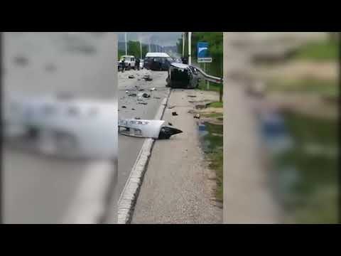 AKSIDENT MASIV NE RRUGEN E RINASIT, 6 PERSONA U PLAGOSEN NGA PERPLASJA E 4 AUTOMJETEVE LAJM