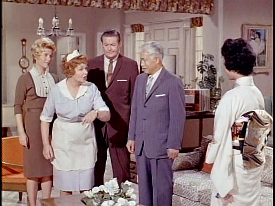 HAZEL · S02 E17 · A Good Example for Harold