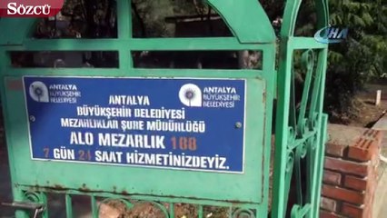 Mezar taşını söküp yanına “Bu iş bitmedi” yazılı tabela diktiler