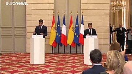 França e Espanha querem "centros fechados" para migrantes