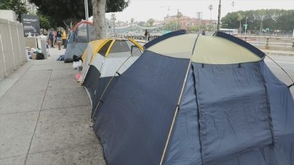 Acampada y marchas en California en solidaridad con las familias inmigrantes