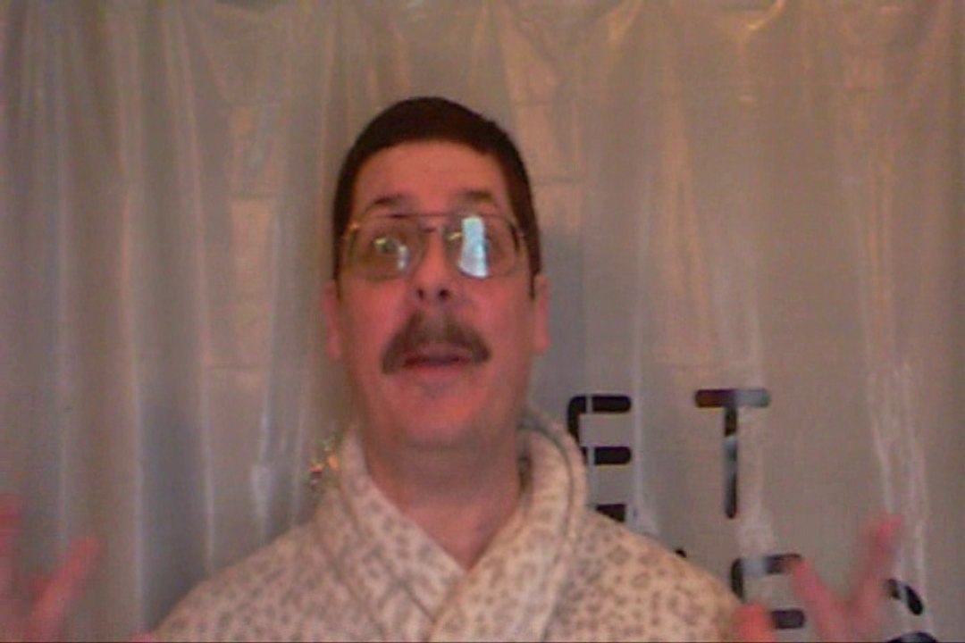 125. THIS IS WHY YOU SHOULD NEVER LEAVE YOUR HOOD OPEN ON YOUR CAR WHEN IT BREAKS DOWN ON THE SIDE OF THE ROAD.