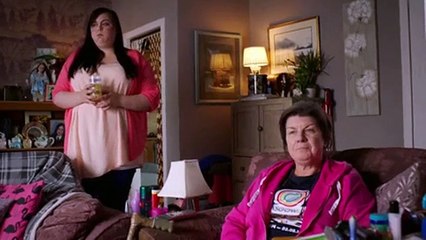 Two Doors Down S01e02