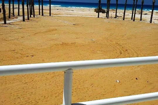 فيلا مستقلة 275 متر للبيع فى امواج الساحل الشمالى للبيع تطل على البحر