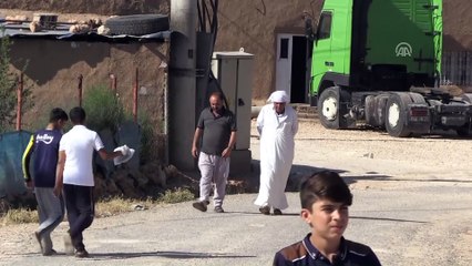 Türkiye sandık başında - Yöresel kıyafetleri ile oy kullanmaya gelen vatandaşlar - MARDİN