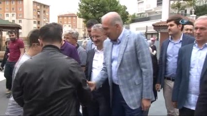 İstanbul Büyükşehir Belediye Başkanı Mevlüt Uysal Oyunu Ailesi ile Birlikte Kullandı
