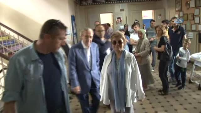 Eski Başbakan Tansu Çiller Oyunu Kullandı