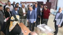 Bakan Arslan oyunu memleketinde kullandı - KARS