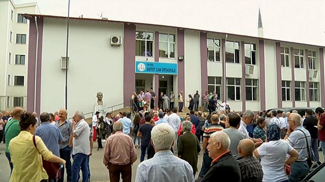 Турция голосует на выборах