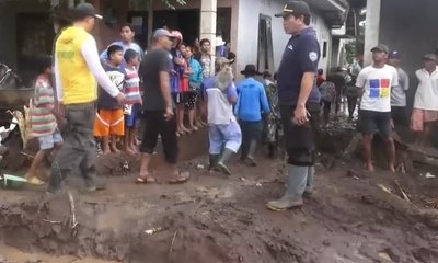 Korban Banjir Bandang Butuh Bantuan Peralatan Sekolah