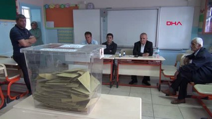 Sivas'ta Oy Verme İşlemi Tamamlandı, Sayıma Geçildi