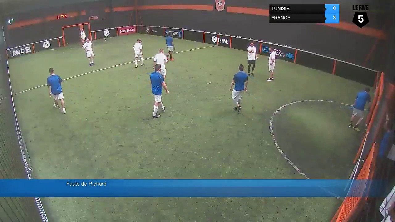 Faute de Richard - TUNISIE  Vs FRANCE  - 24/06/18 11:20 - Paris (La Chapelle) (LeFive) Soccer Park