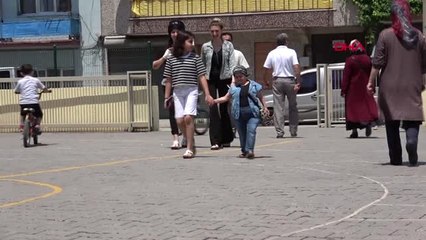 Karabük Sandığa Uzanarak Oyunu Kullandı Hd