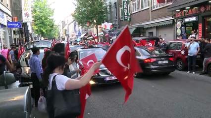 Belçika'da seçim kutlaması - BRÜKSEL