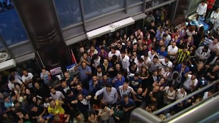 CHP Genel Merkezi önünde protesto sesleri