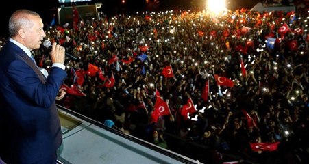 Son Dakika! Cumhurbaşkanı Erdoğan Balkon Konuşmasında Seslendi: Mesajı Aldık, Eksikleri Tamamlayacağız