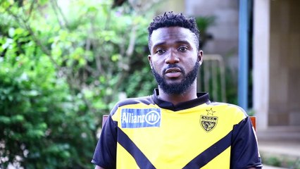 Petit Poto avec Akassou Koutouan  Capitaine et défenseur de Asec Mimosas