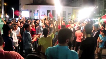 Seçim Sonuçları Kutlanıyor - Elazığ / Kahrmanmaraş /