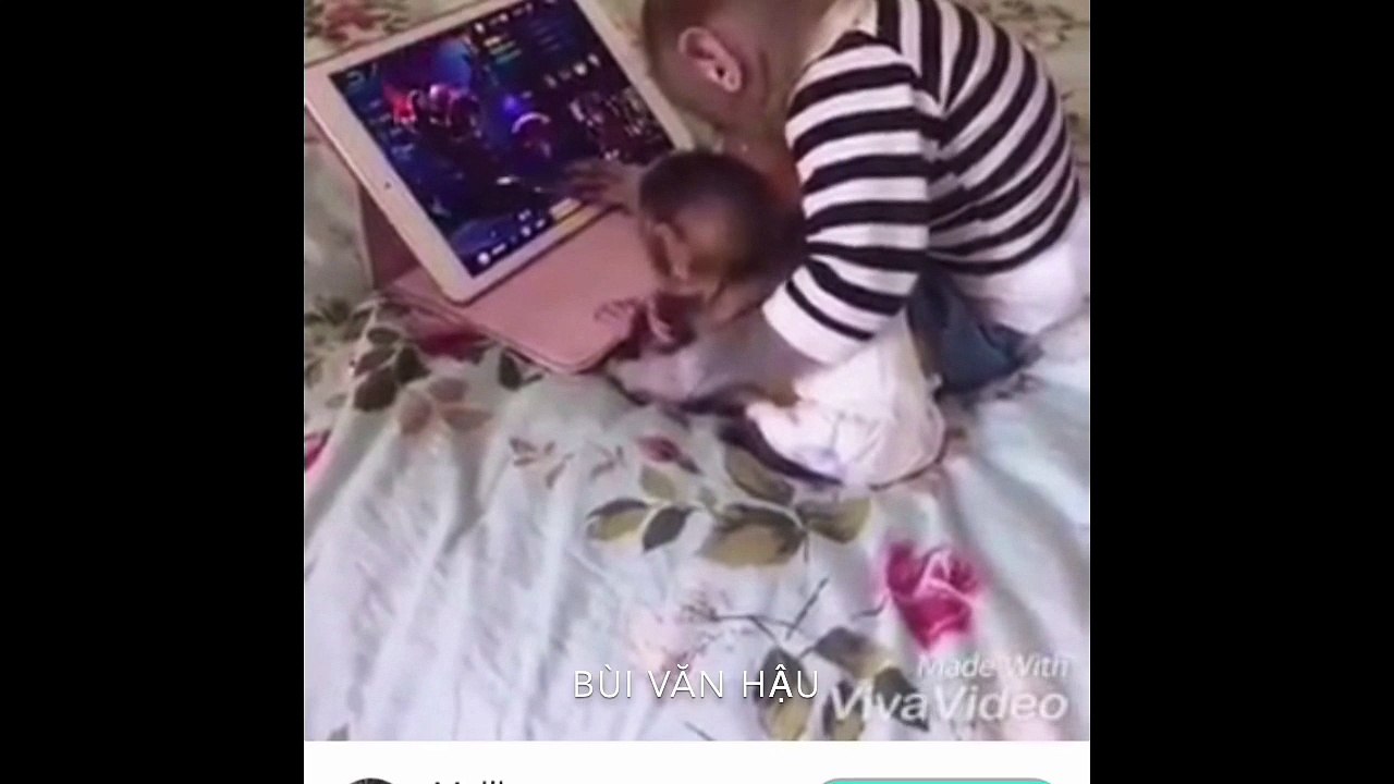 Monkey family play games on the ipad, milk drink, fun