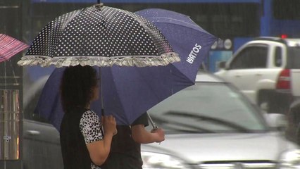 [날씨] 폭염 맹위, 서울 33℃, 대구 35℃...내일 장맛비 / YTN