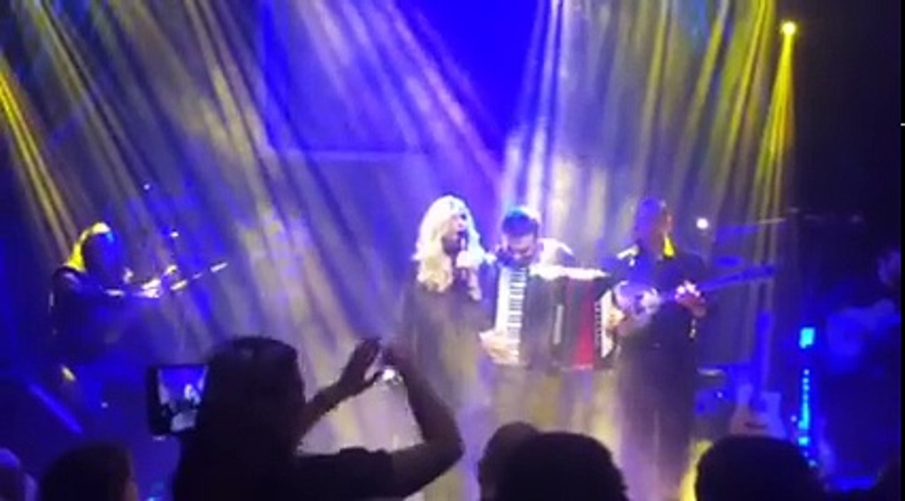 Άννα Βίσση - Εκατομμύρια - Live 2015 Hotel Ermou