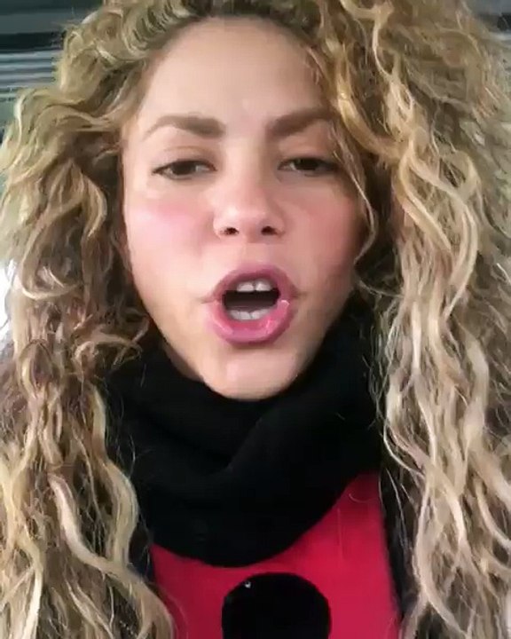 ASI CELEBRABA SHAKIRA EL TRIUNFO DE COLOMBIA 3 A 0 FRENTE A POLONIA