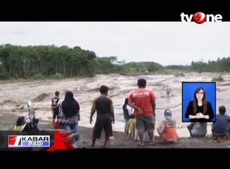 Download Video: Lahar Hujan Gunung Semeru Terjang Sungai di Lumajang