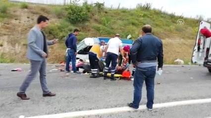 Tarım İşçilerini Taşıyan Kamyonet Devrildi - Bursa