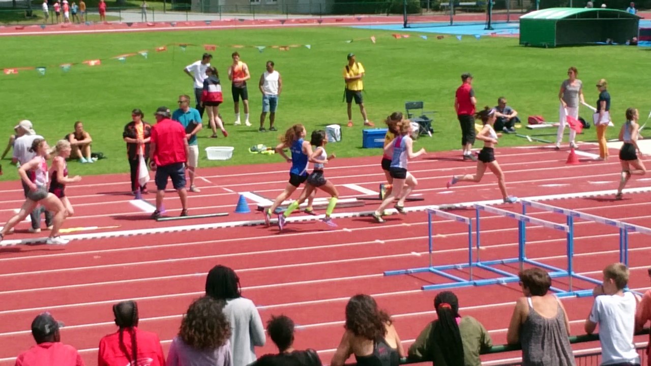 Régionaux de Normandie 2018 à Caen 800m Camille Ouine
