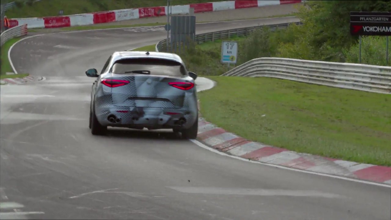 Alfa Romeo Stelvio Quadrifoglio Nürburgring Record lap time