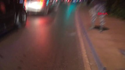 Cumhurbaşkanı Erdoğan Ankara'ya Hareketi Öncesi Havalimanında Bekleyenleri Selamladı