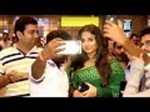 Bollywood Celebs Harassed By Fans For Selfies | Bollywood Buzz