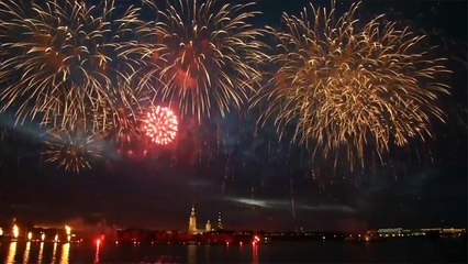 هذا الصباح- أهالي سان بطرسبورغ يحتفلون بليلهم الأبيض