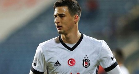 Beşiktaş'ın Hırvat Stoperi Metaj Mitrovic Takımdan Ayrılmaya Kararlı