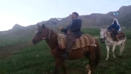 3 Bin Rakımlı Yaylada Atlarla Oy Kullanmaya Gittiler
