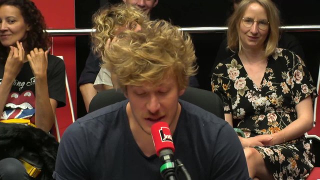 Nagui perdu en Russie - La drôle d'humeur de Gérémy Crédeville