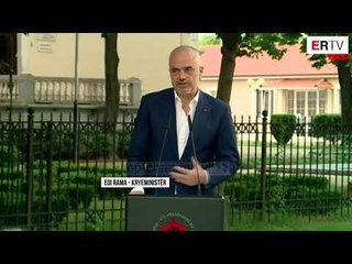 Inaugurohet busti i Eqerem Çabej  - Top Channel Albania - News - Lajme