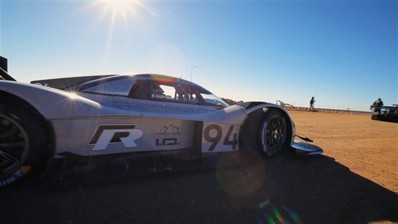 Weltrekord am Pikes Peak: Wolfsburger Elektrorenner ist unerreichbar