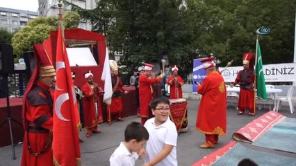 Yenibosna Hazret-i Ebubekir Camii, Yeni Kurs Dönemini Şenlikle Açtı